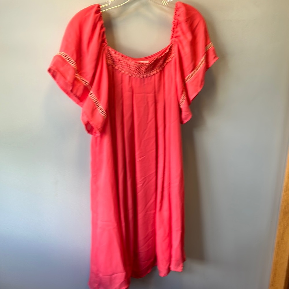 Summer coral dress size m. Short sleeve